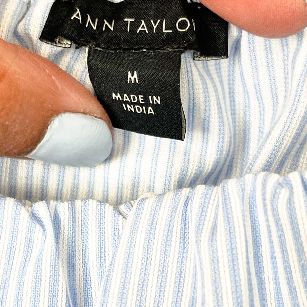 Ann Taylor Convertible Top 2-Looks-in-One Medium NEW - Picture 4 of 7